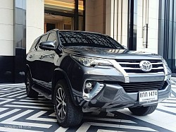 รถ van 7 ที่นั่ง SUV
